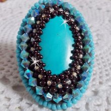 Turquoise ring embroidered with a Turquoise cabochon, PureCrystal spinners and seed beads